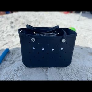 Navy blue large BOGG BAG